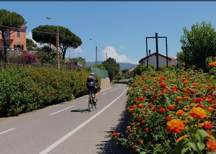 Casa Carina Centro Citta Con Garage Privato * سانريمو