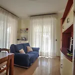 Casa Carina Centro Citta Con Garage Privato * Sanremo