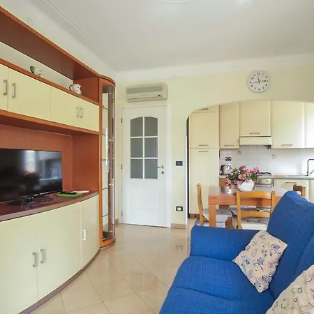 Casa Carina Centro Citta Con Garage Privato * סנרמו
