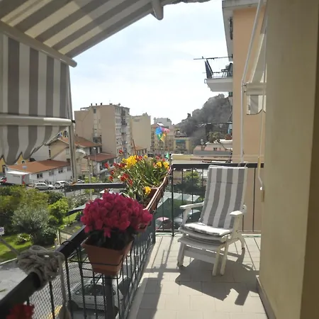 Casa Carina Centro Citta Con Garage Privato Appartement