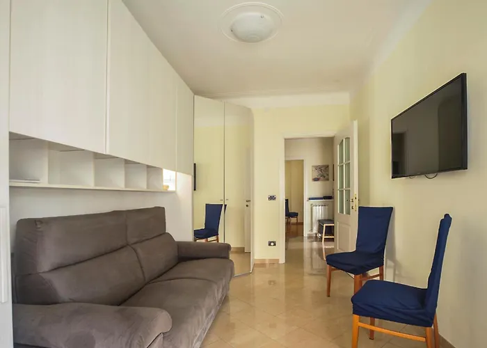 Casa Carina Centro Citta Con Garage Privato דירה *