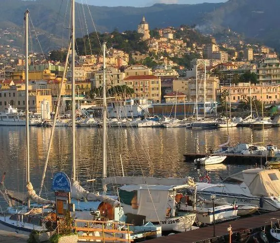 Casa Carina Centro Citta Con Garage Privato 公寓