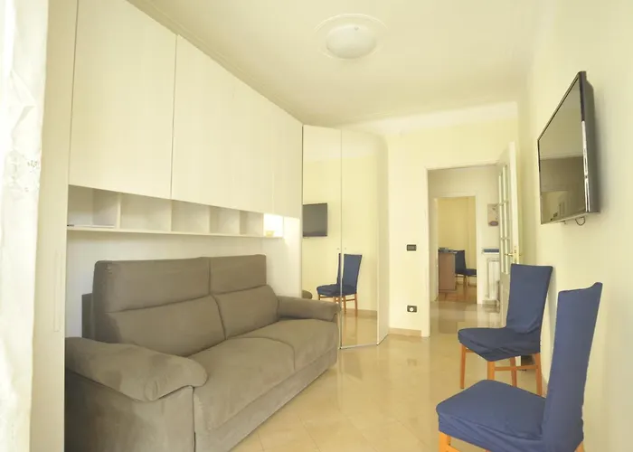 Casa Carina Centro Citta Con Garage Privato דירה